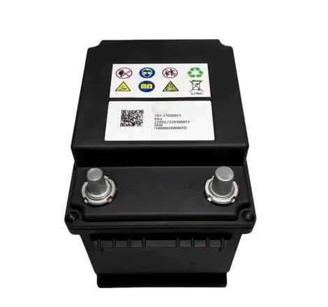Акумулятор Li-Ion X01-37030011 12V 22AH на Електромобілі Li Auto L7 L8 L9 EI1 EV3 EV5
