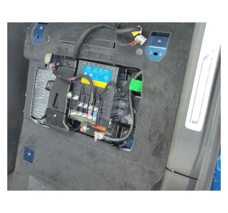 Акумулятор електромобіль BYD STEK-3703030 D1JBB0 12V 20A/150A