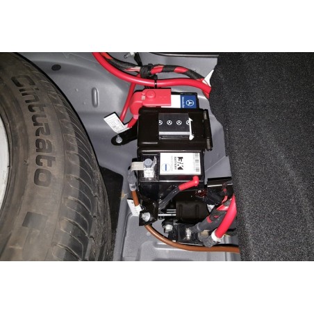 Аккумулятор резервный на MERCEDES-BENZ A0009829308 12v 12Ah 200A