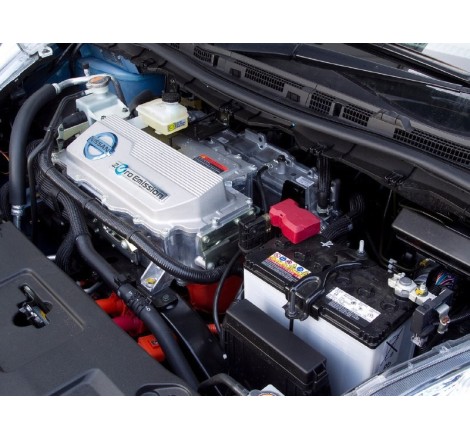 Аккумулятор на NISSAN LEAF 12v 45Ah 390A