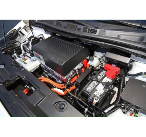 Аккумулятор на NISSAN LEAF 12v 45Ah 390A