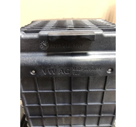 Акумулятор VW AG 8W 0915 101 A Li-ion 12v 11Ah 150Wh